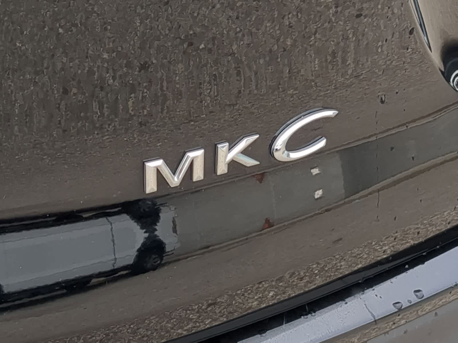 Thumbnail: 2018 Lincoln MKC - 17
