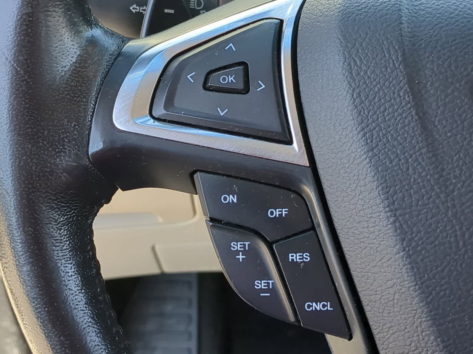 Thumbnail: 2018 Ford Edge - 28
