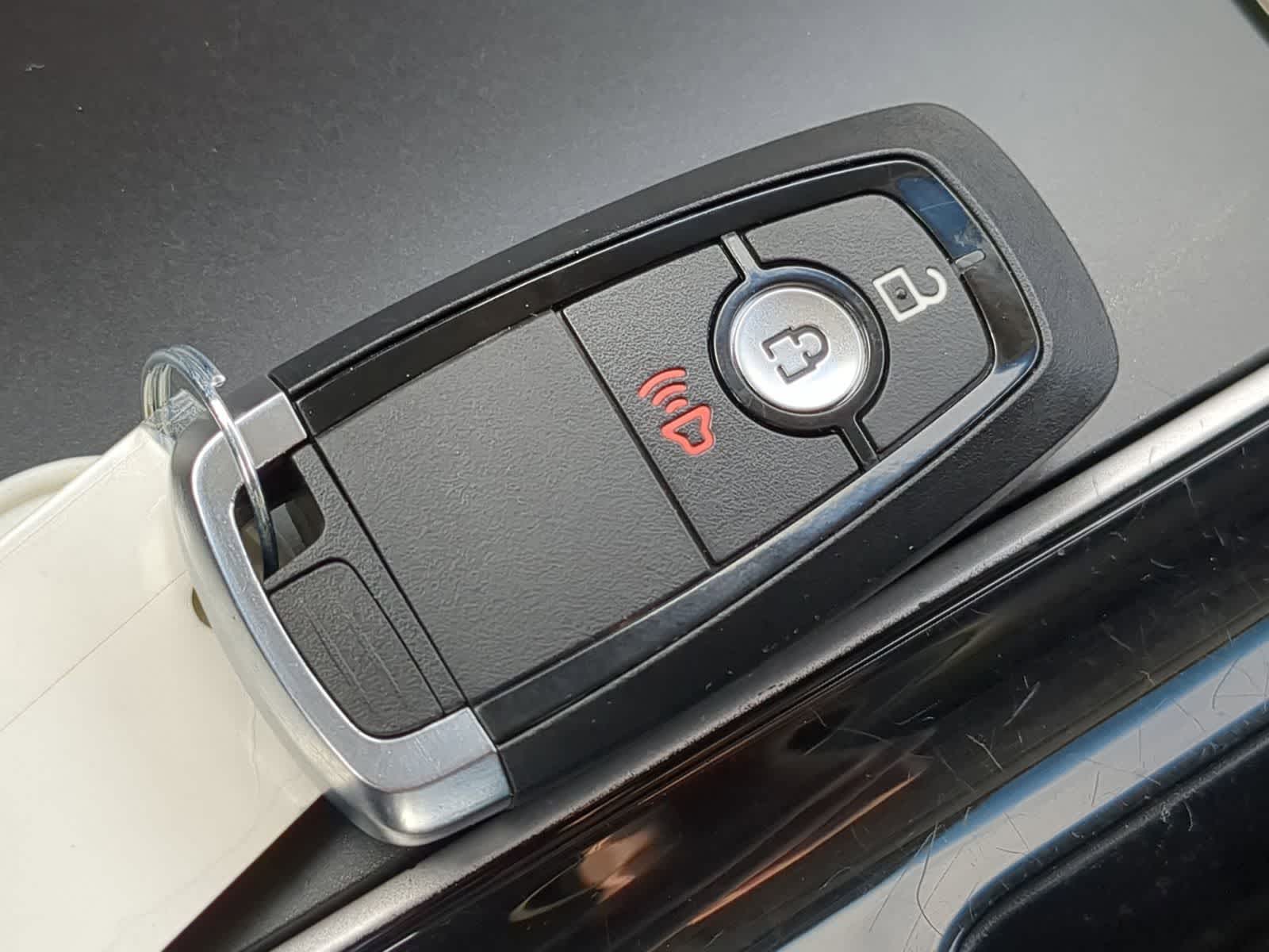 Thumbnail: 2019 Ford Edge - 37