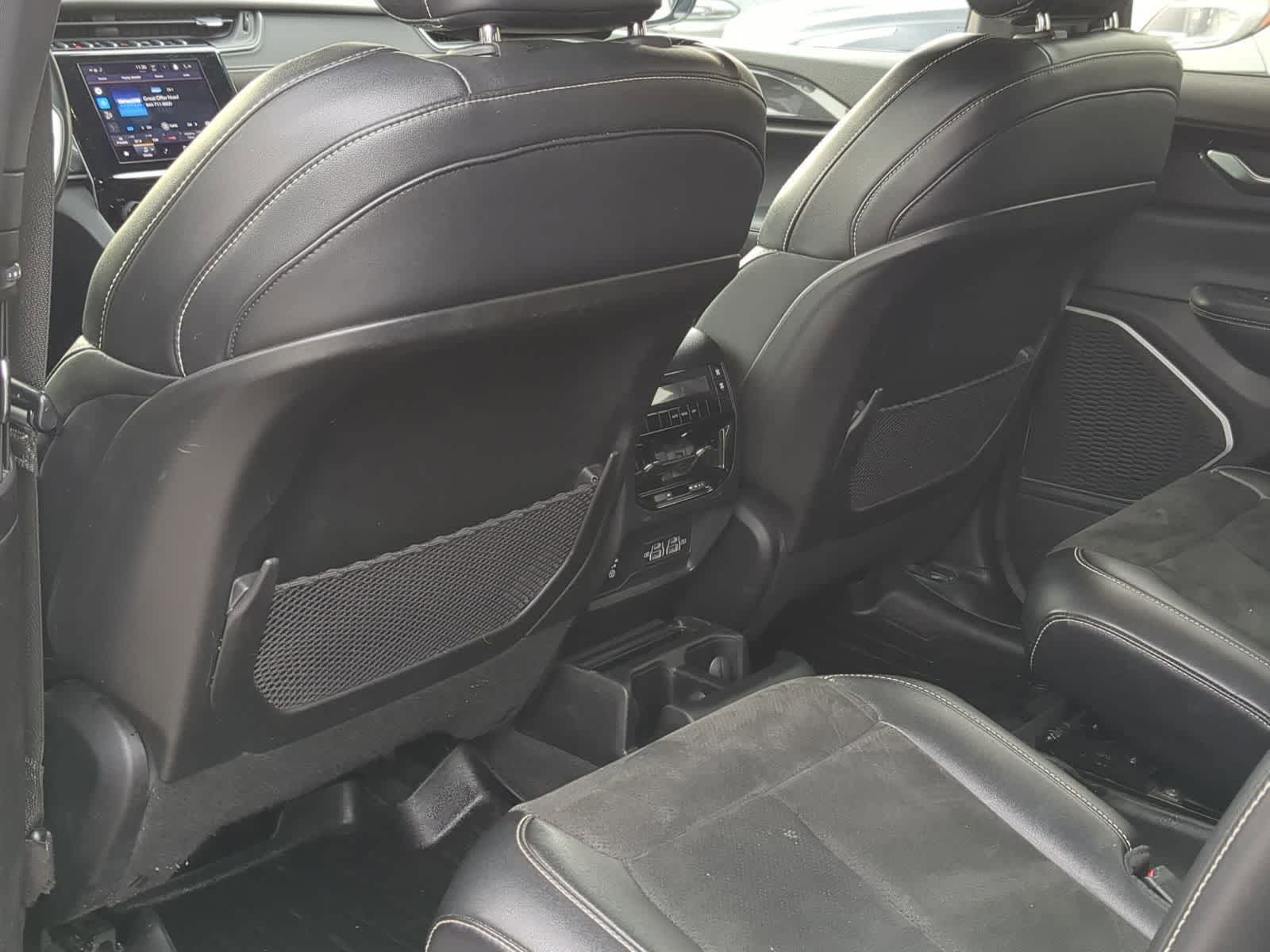 Thumbnail: 2021 Jeep Grand Cherokee L - 24