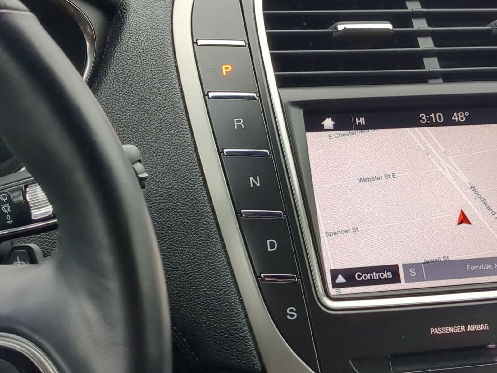 Thumbnail: 2019 Lincoln Nautilus - 35