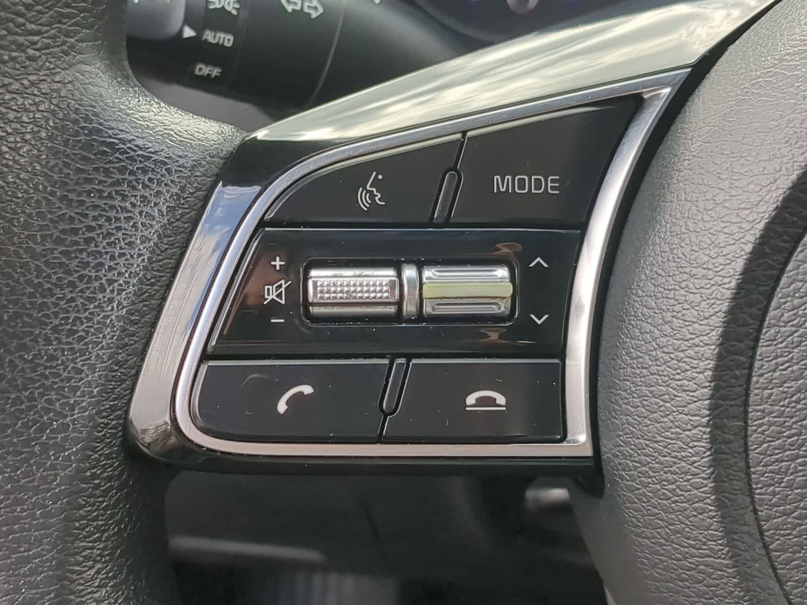 Thumbnail: 2019 Kia Forte - 25
