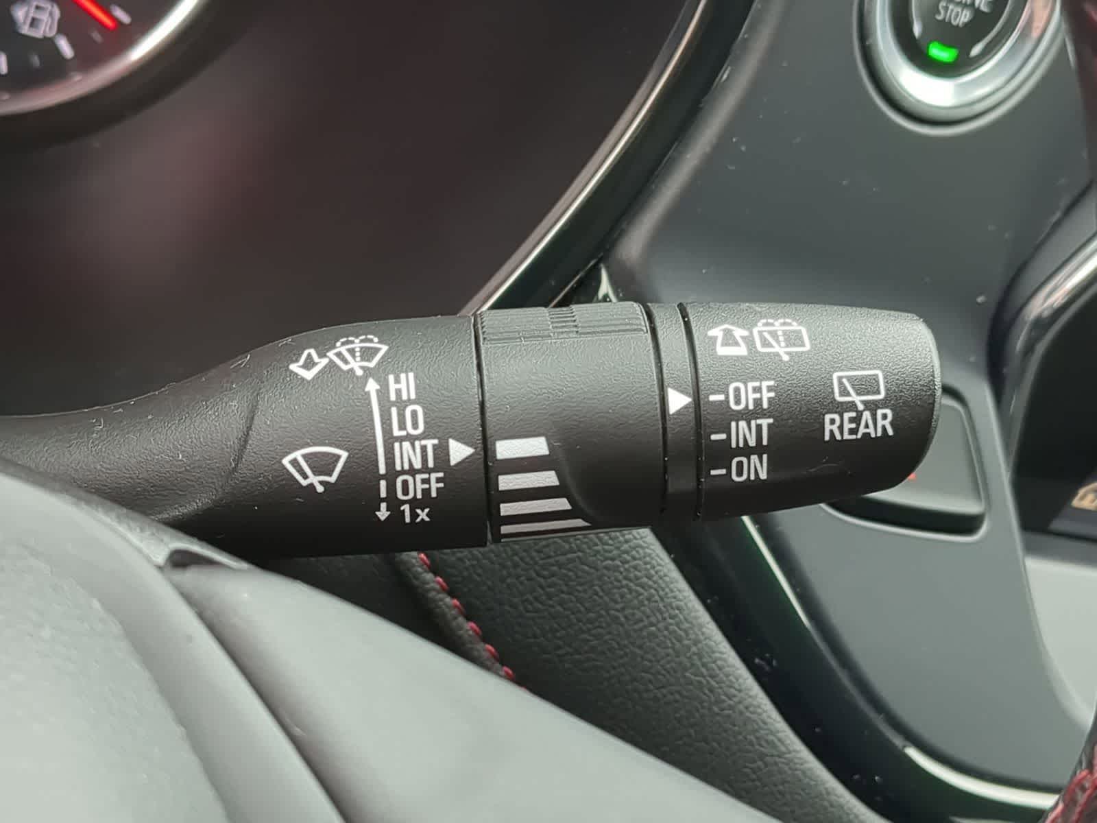 Thumbnail: 2019 Chevrolet Blazer - 32