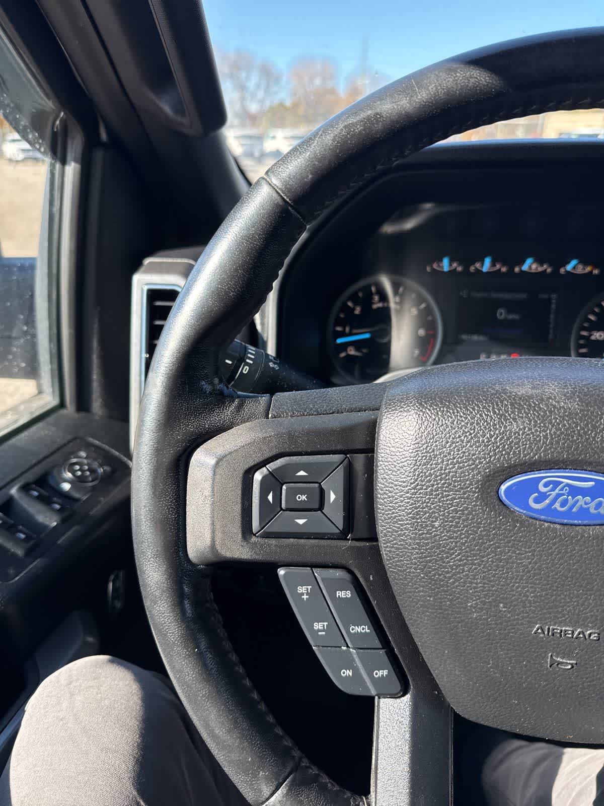 Thumbnail: 2018 Ford F-150 - 28