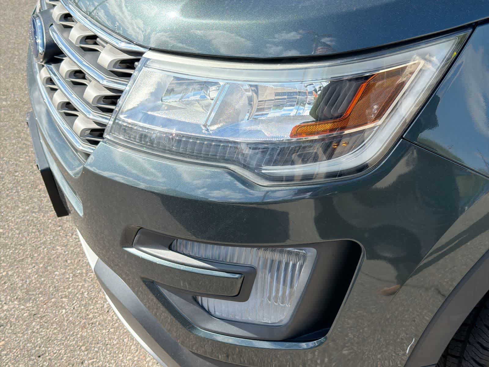 Thumbnail: 2016 Ford Explorer - 15