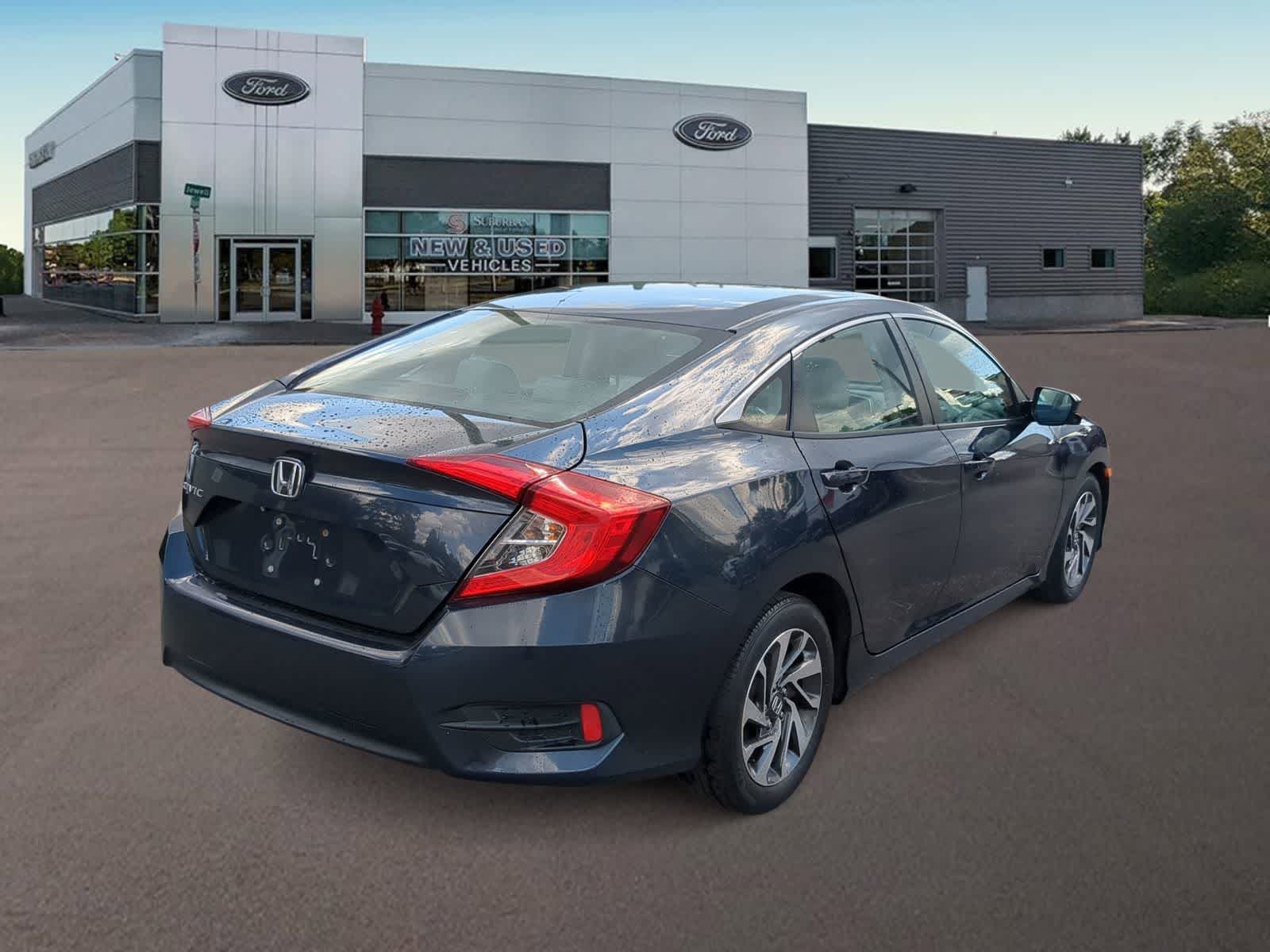Thumbnail: 2016 Honda Civic - 8