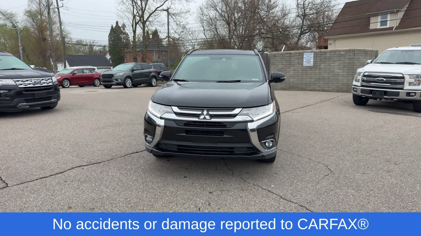 Thumbnail: 2018 Mitsubishi Outlander - 3