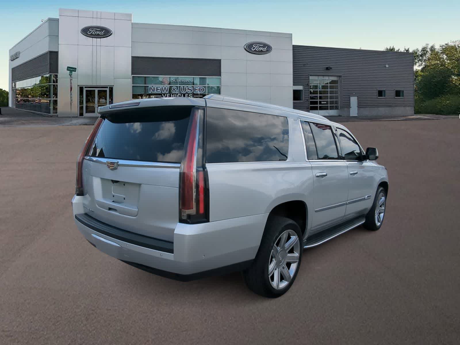 Thumbnail: 2020 Cadillac Escalade - 11