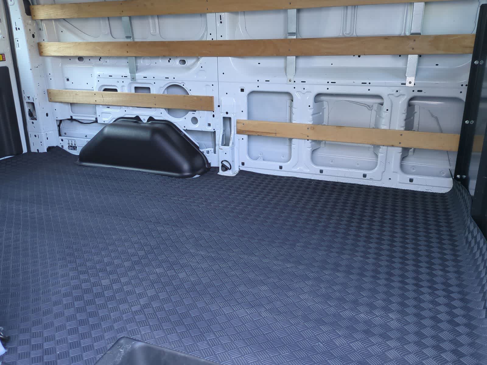 Thumbnail: 2024 Ford Transit Series - 22