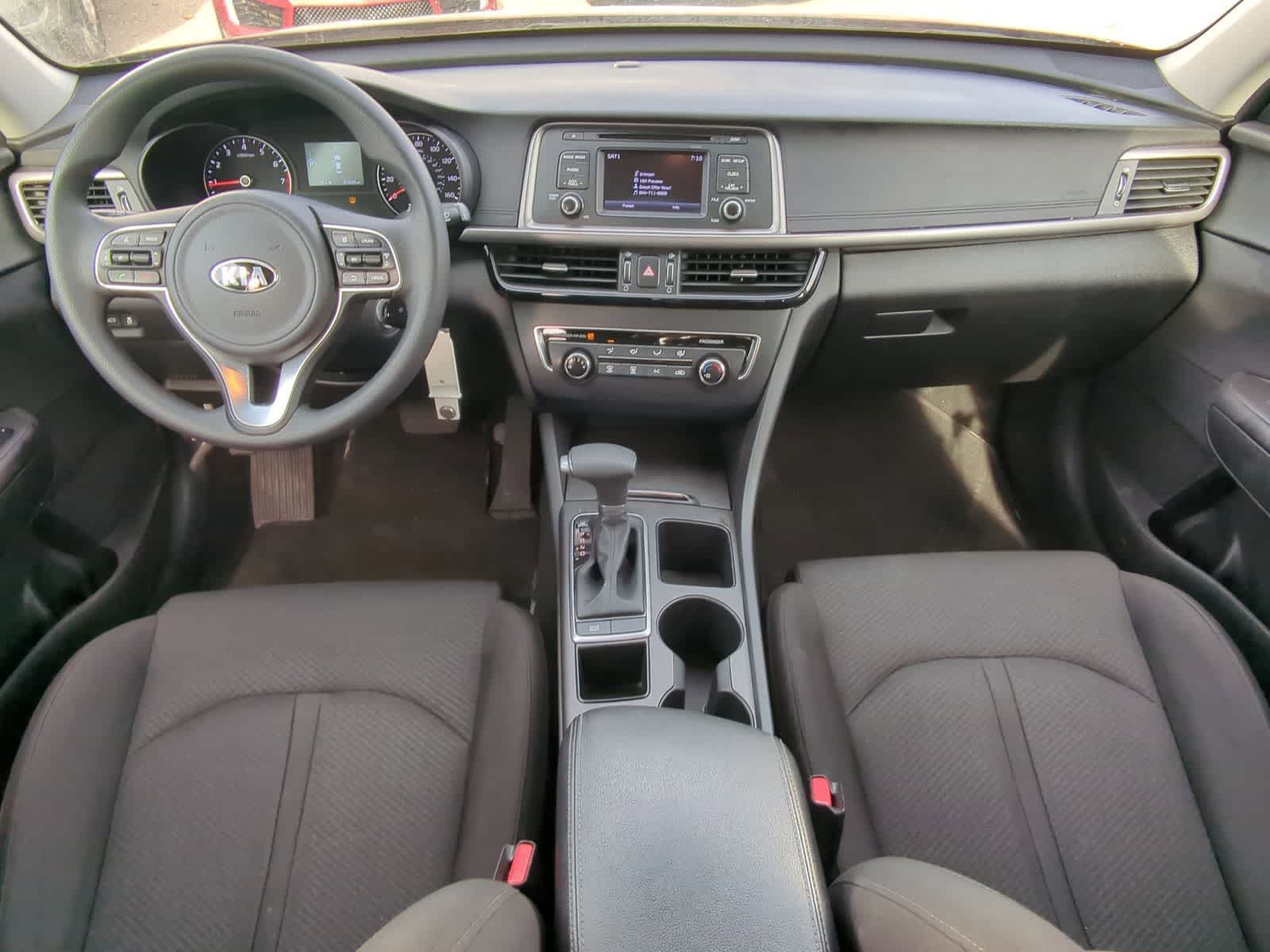 Thumbnail: 2017 Kia Optima - 18