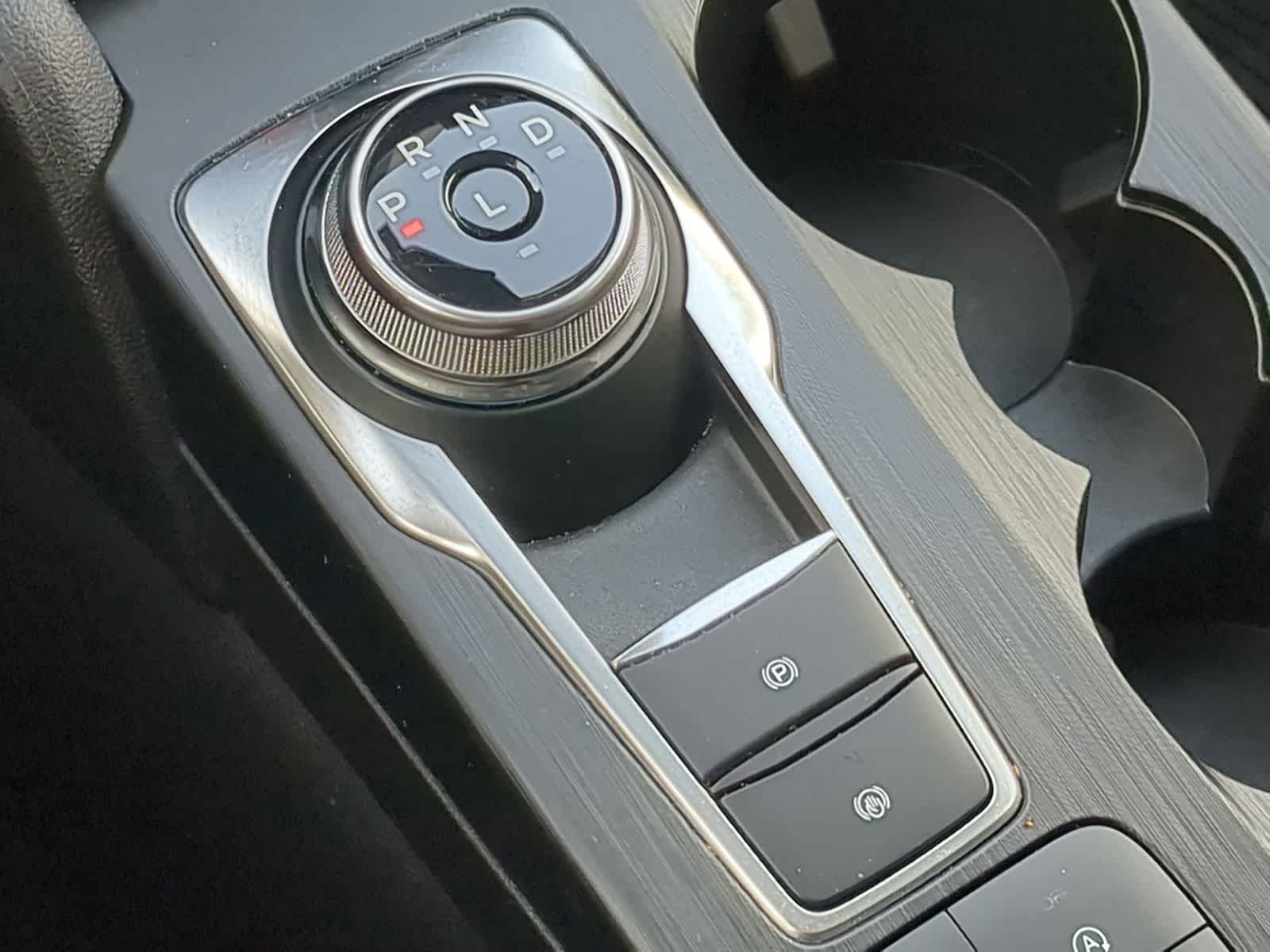 Thumbnail: 2022 Ford Escape - 33