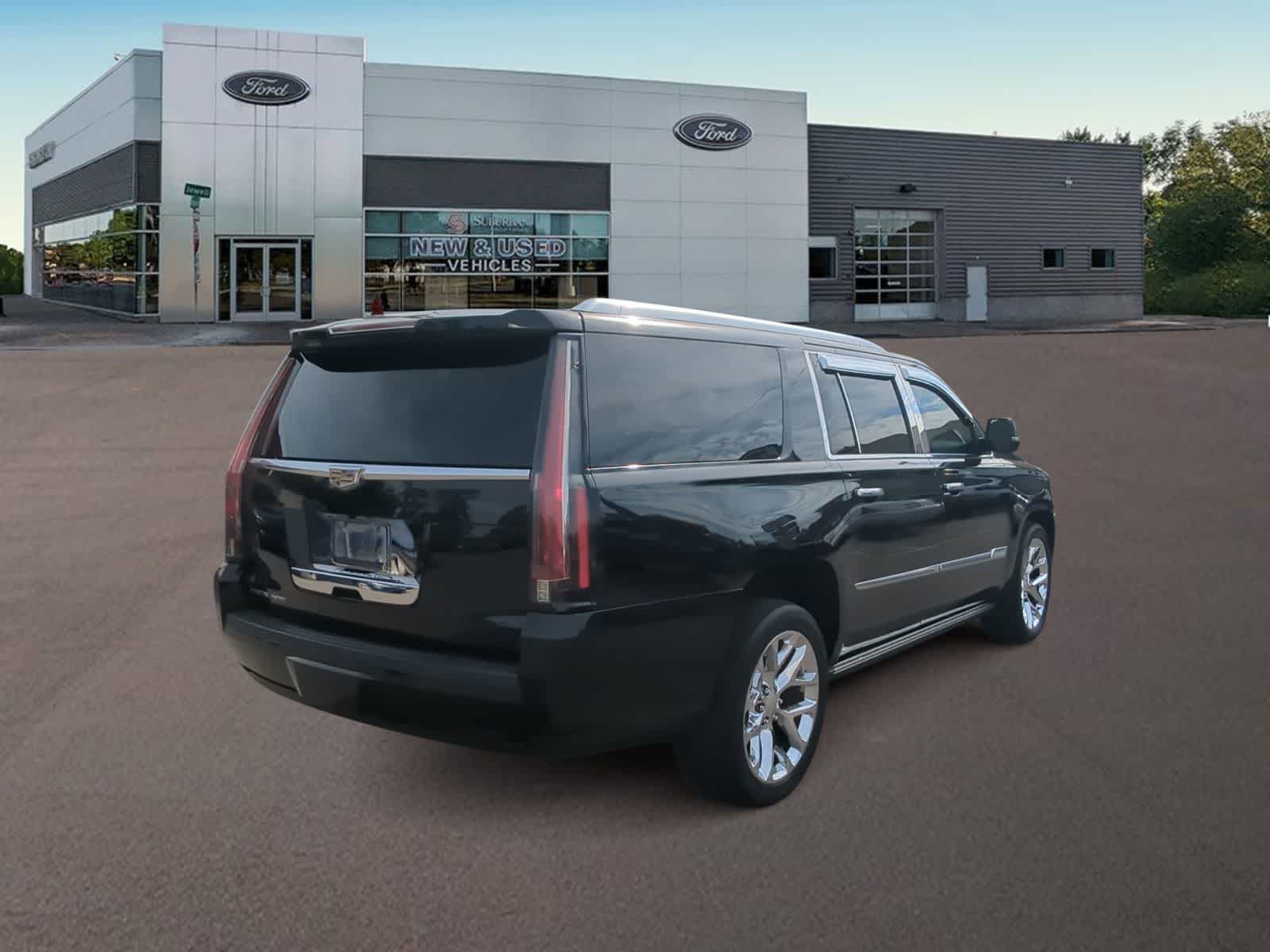 Thumbnail: 2016 Cadillac Escalade - 11