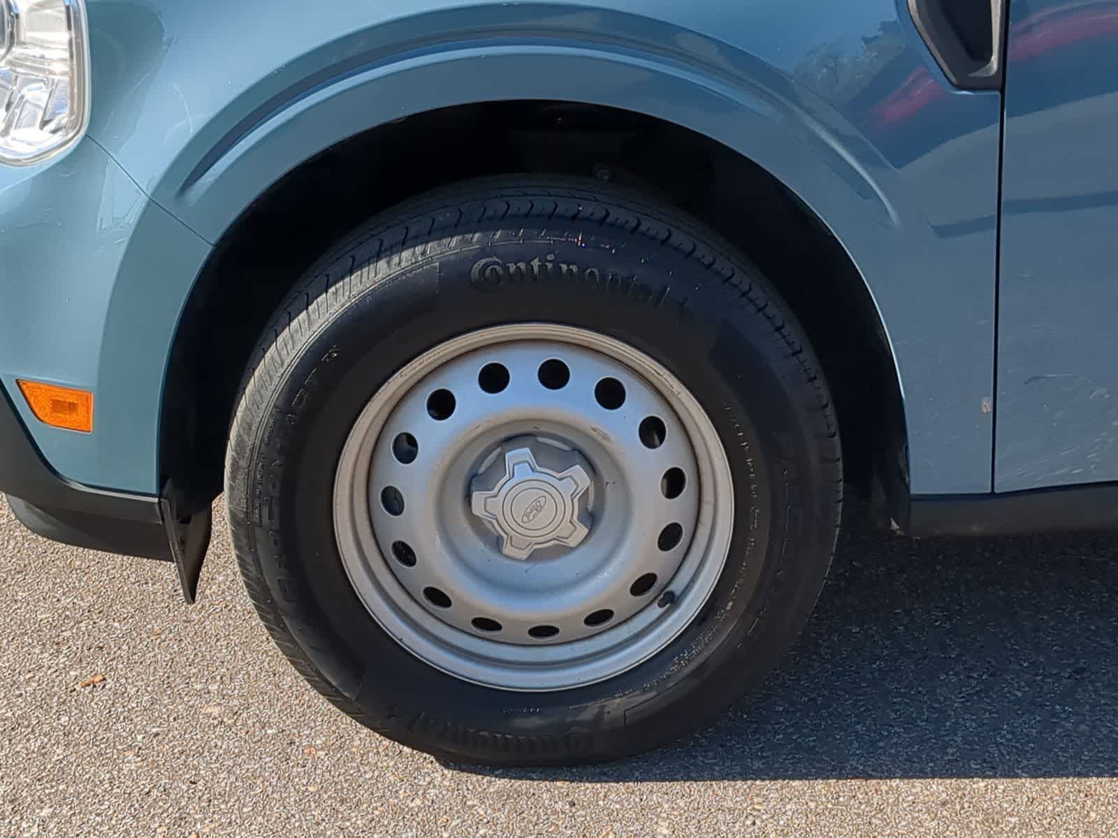 Thumbnail: 2022 Ford Maverick - 15