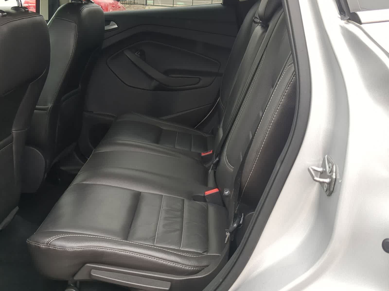 Thumbnail: 2016 Ford Escape - 24