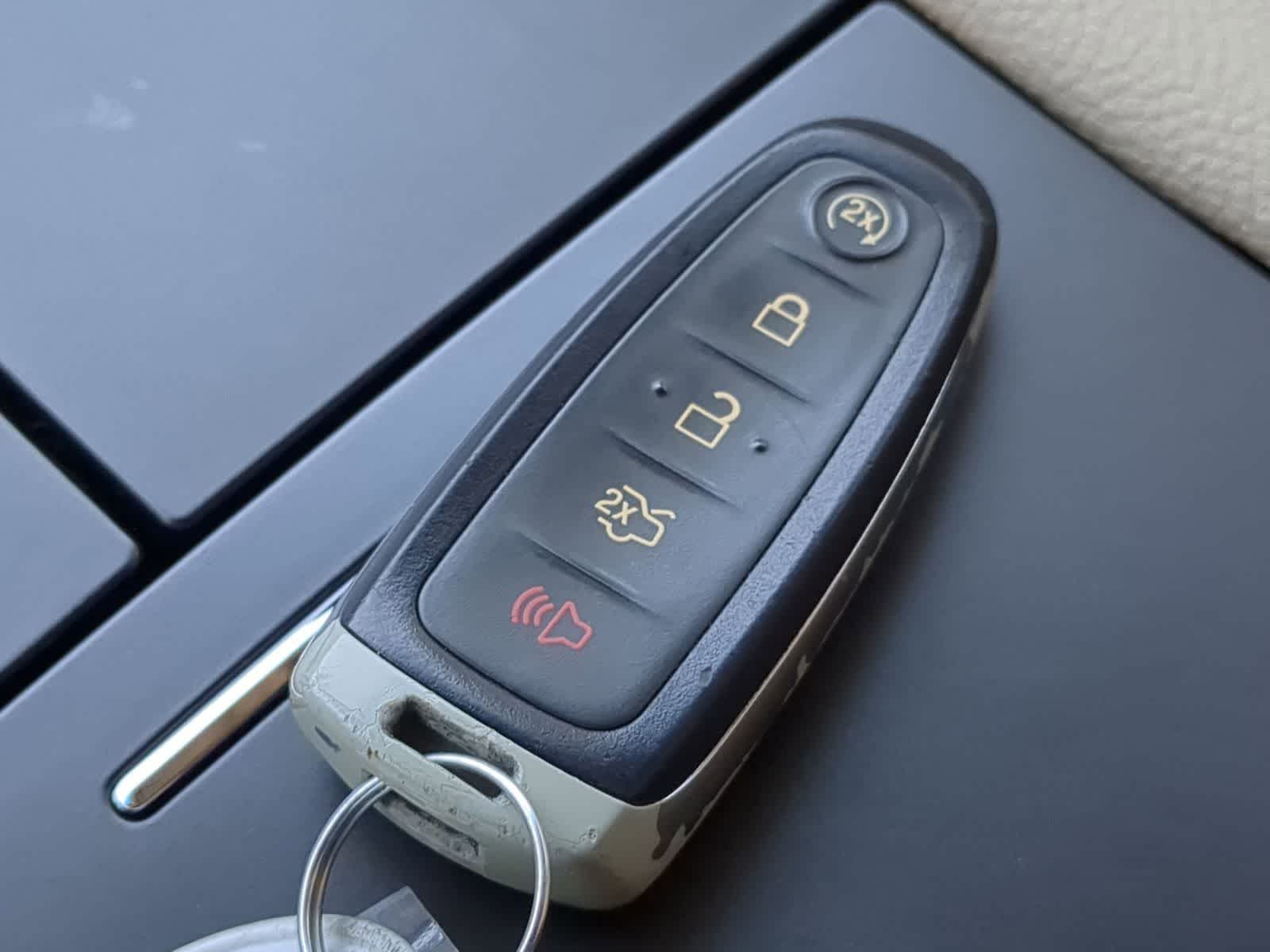 Thumbnail: 2016 Ford Taurus - 35