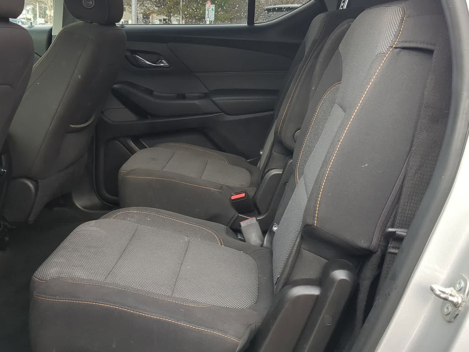 Thumbnail: 2019 Chevrolet Traverse - 25