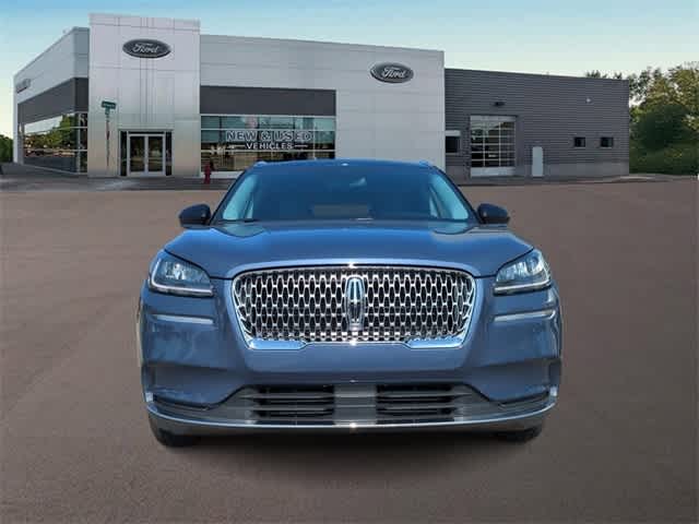 2022 Lincoln Corsair Standard 3