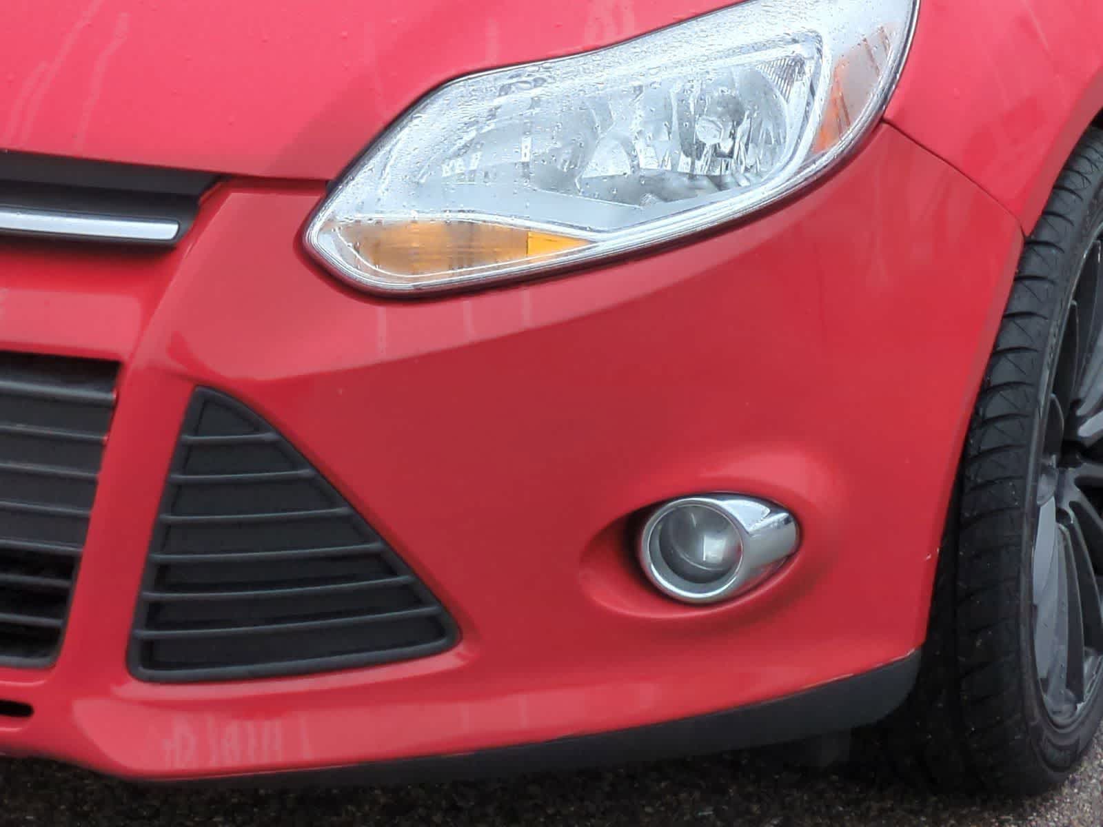 Thumbnail: 2012 Ford Focus - 12