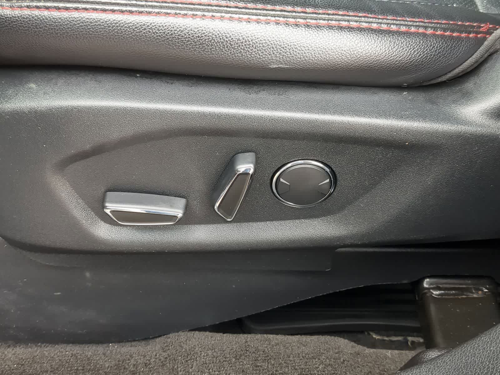 Thumbnail: 2017 Ford Explorer - 23