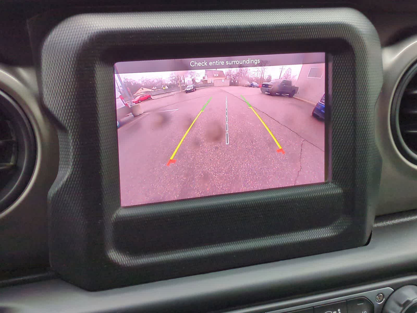 Thumbnail: 2021 Jeep Wrangler - 36