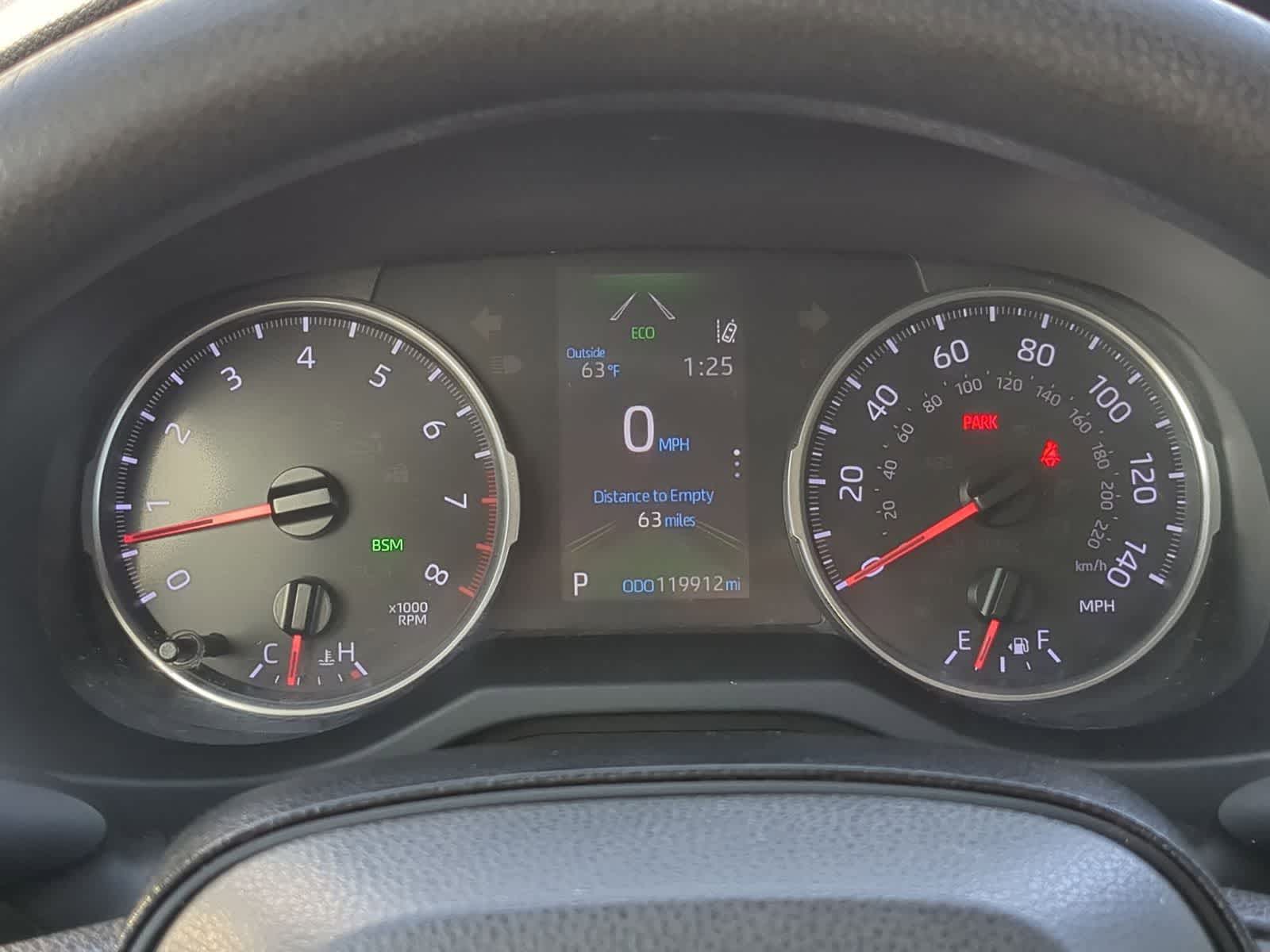 Thumbnail: 2020 Toyota RAV4 - 30