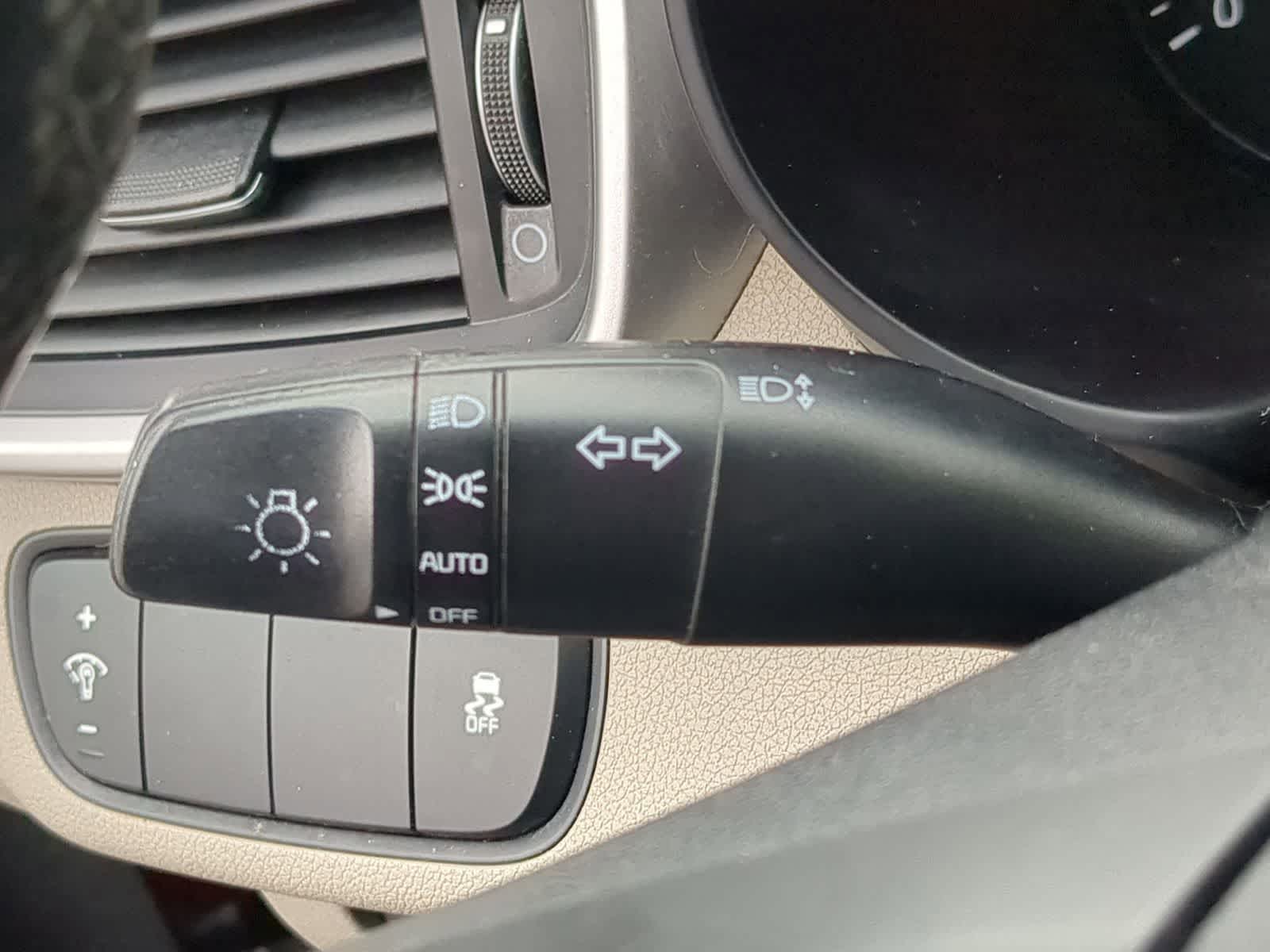 Thumbnail: 2017 Kia Sorento - 29