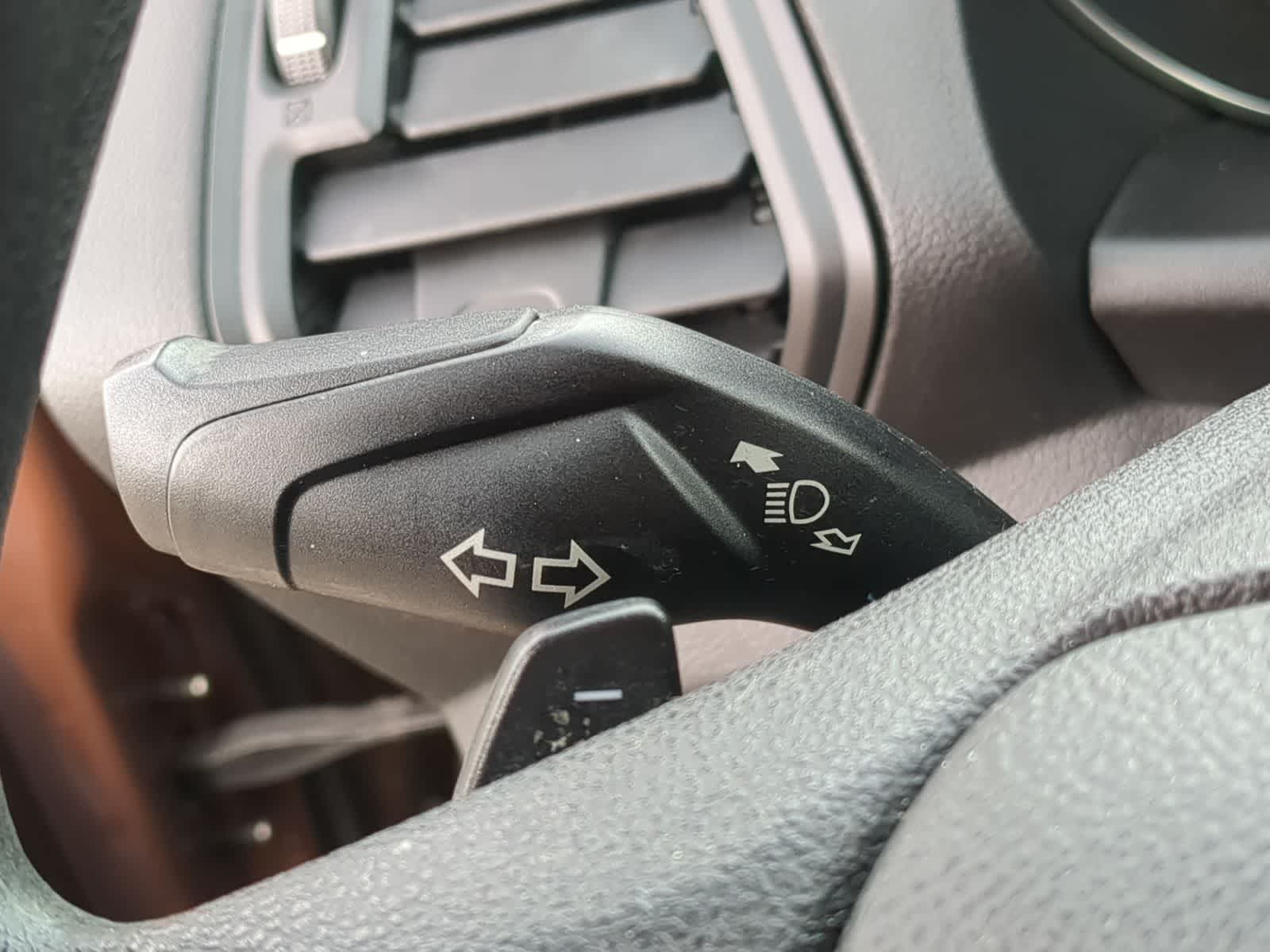 Thumbnail: 2017 Ford Escape - 28