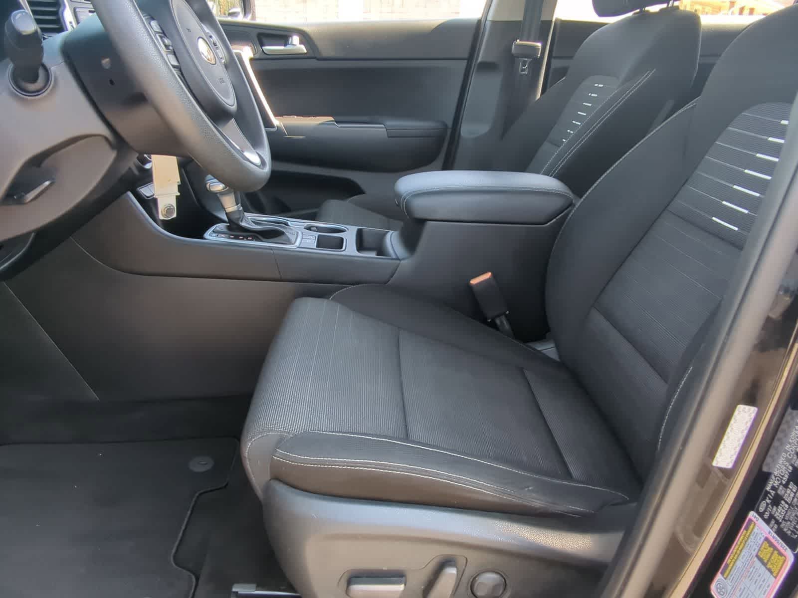 Thumbnail: 2017 Kia Sportage - 19