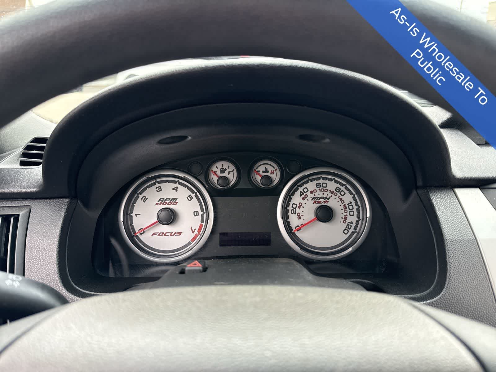 Thumbnail: 2011 Ford Focus - 30