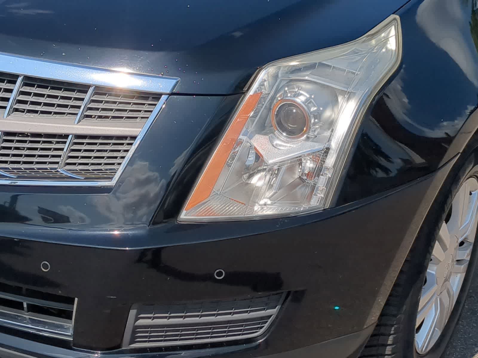 Thumbnail: 2010 Cadillac SRX - 15