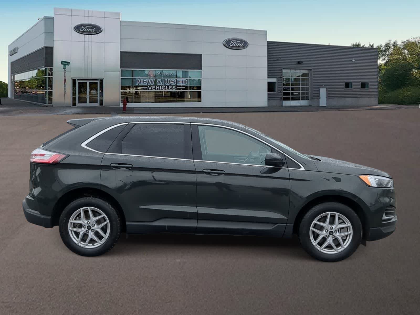 Thumbnail: 2023 Ford Edge - 11