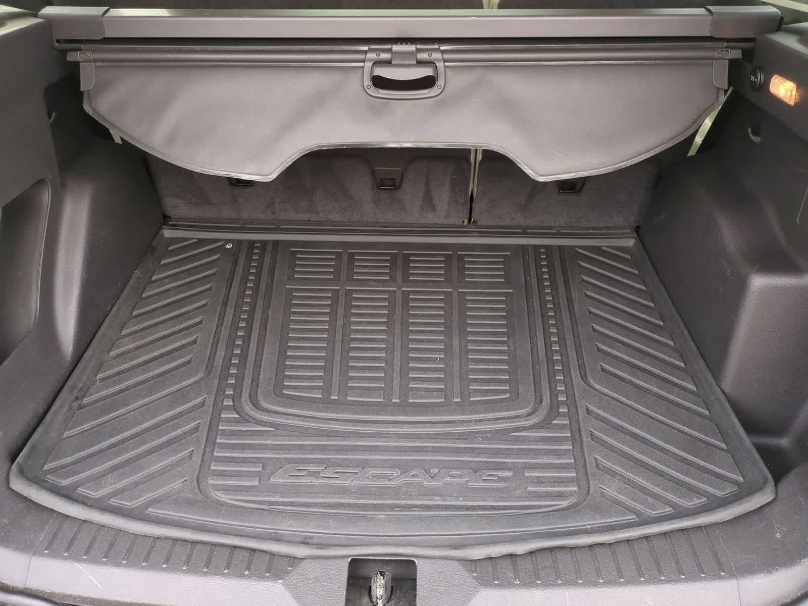 Thumbnail: 2015 Ford Escape - 40