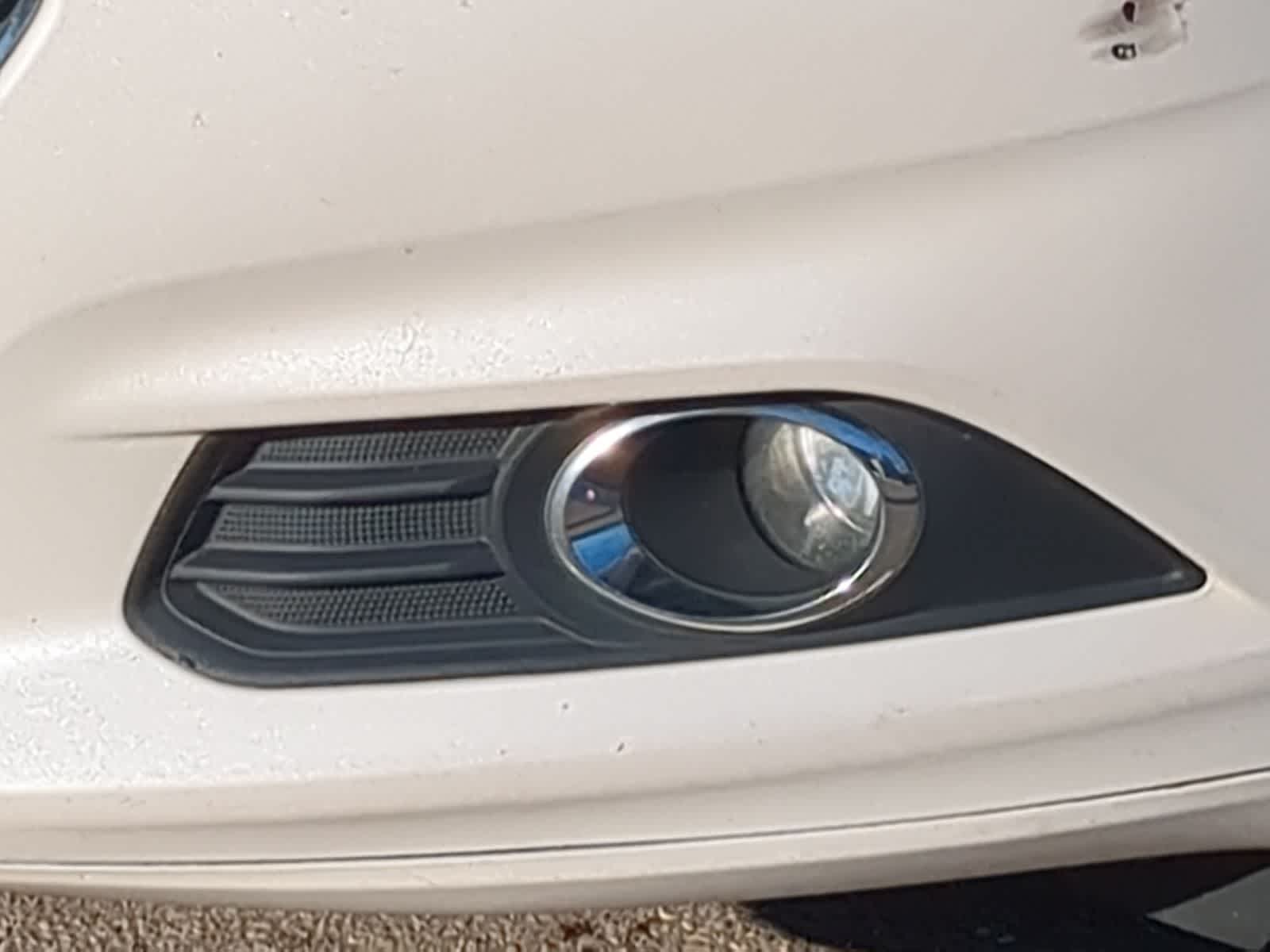 Thumbnail: 2013 Ford Fusion - 15