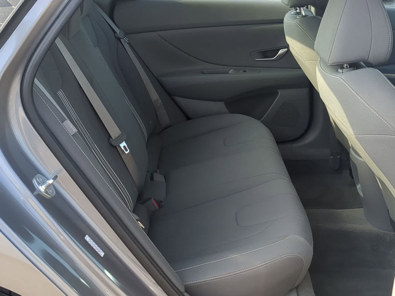 Thumbnail: 2024 Hyundai Elantra - 22