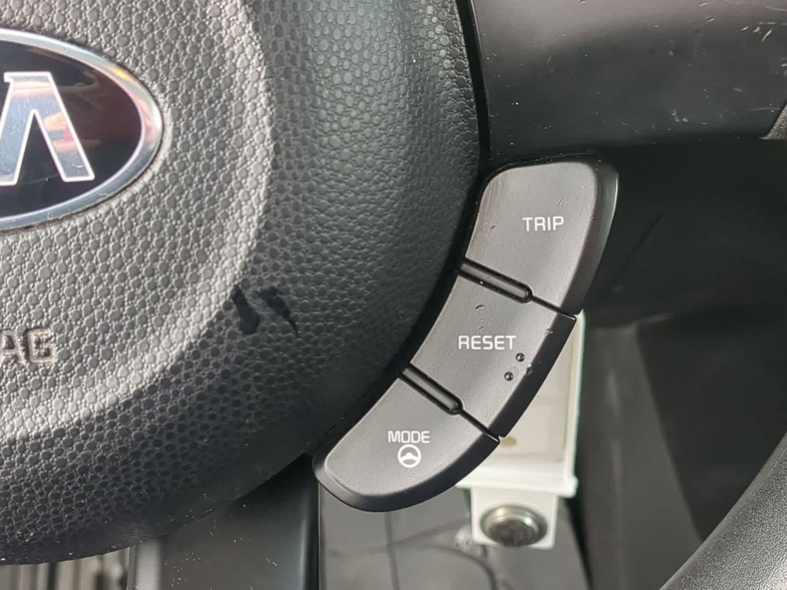 Thumbnail: 2015 Kia Soul - 26