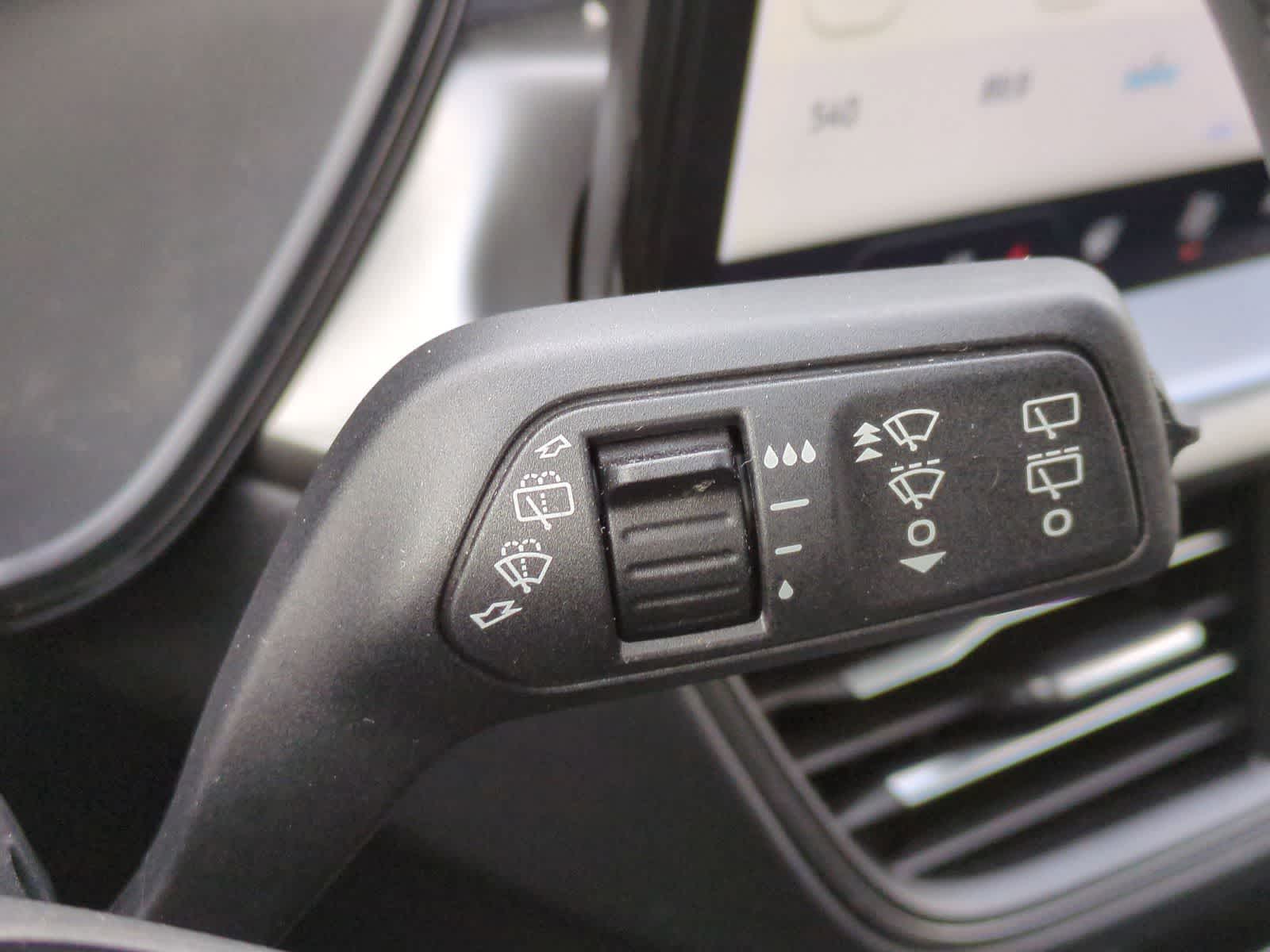 Thumbnail: 2023 Ford Escape - 29