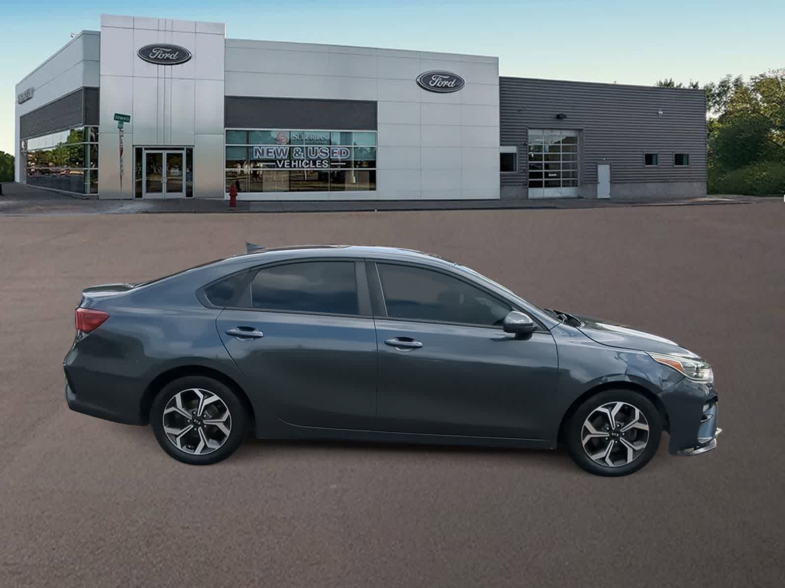 Thumbnail: 2019 Kia Forte - 11