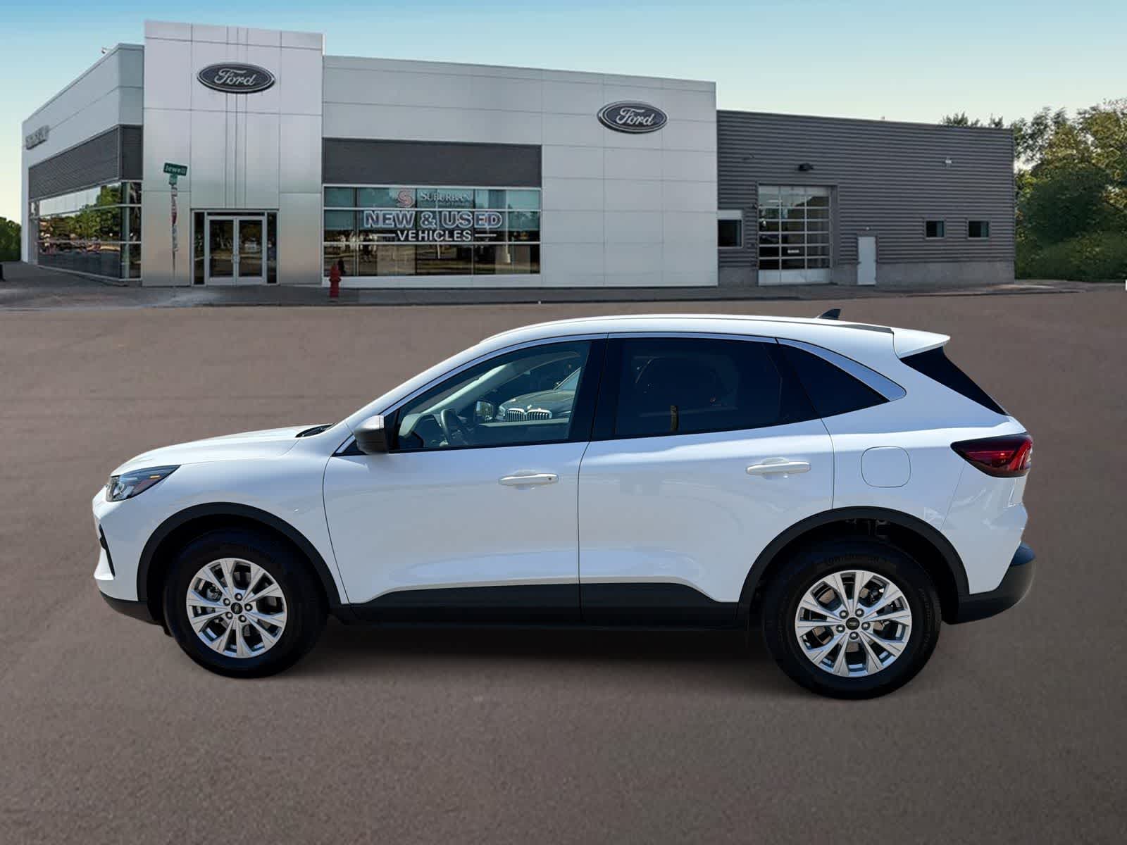 Thumbnail: 2023 Ford Escape - 7