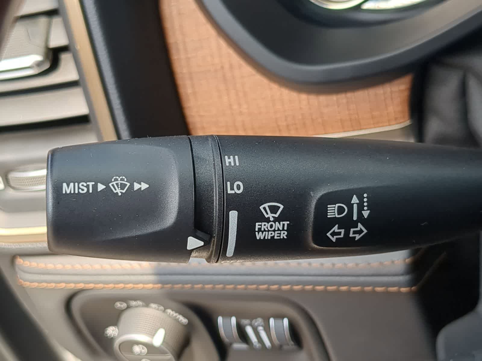 Thumbnail: 2020 RAM 1500 - 32