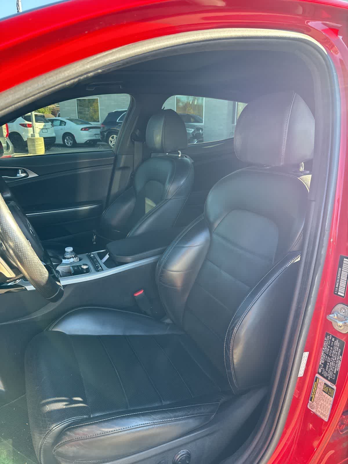 Thumbnail: 2018 Kia Stinger - 19