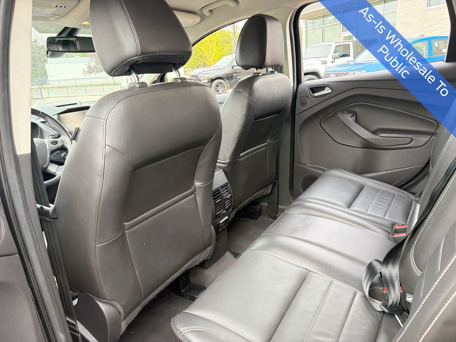 Thumbnail: 2015 Ford Escape - 21