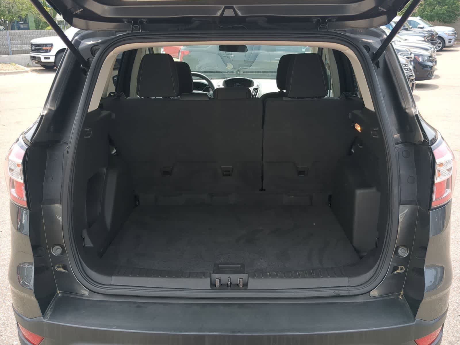2018 Ford Escape SE 35