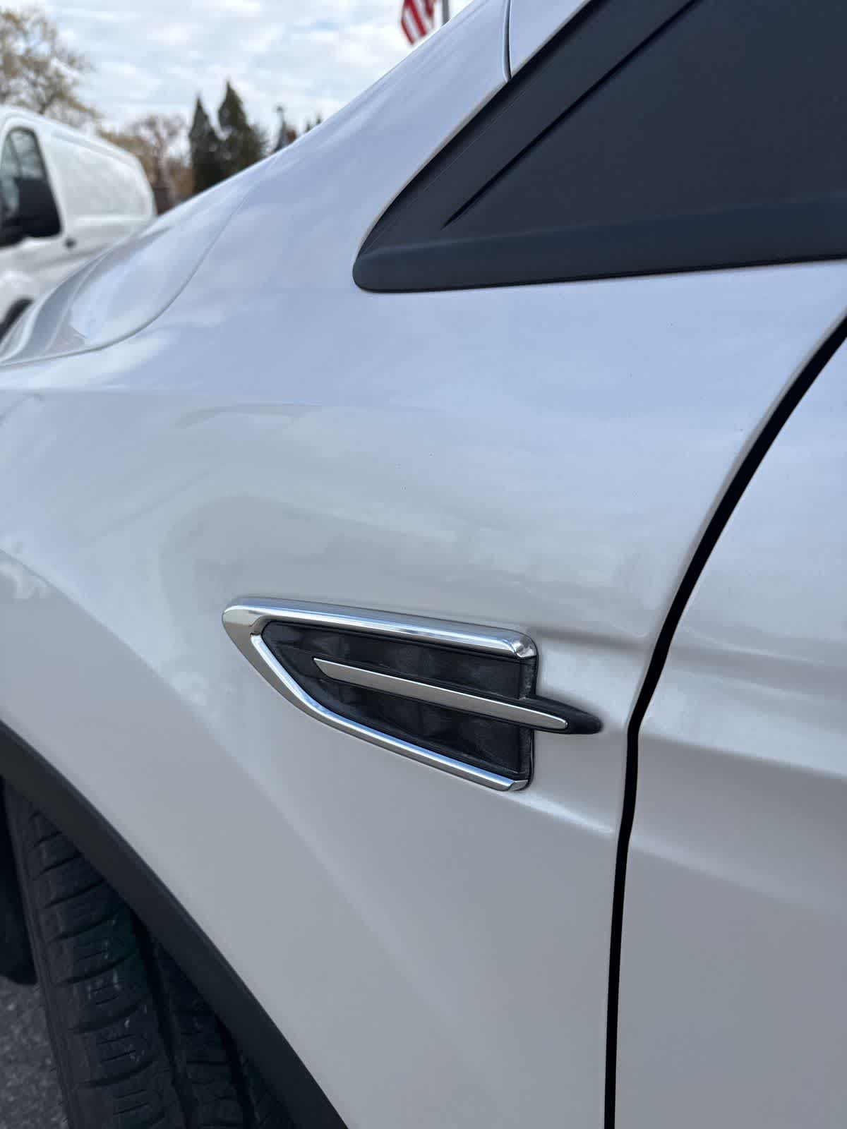 Thumbnail: 2018 Ford Escape - 11