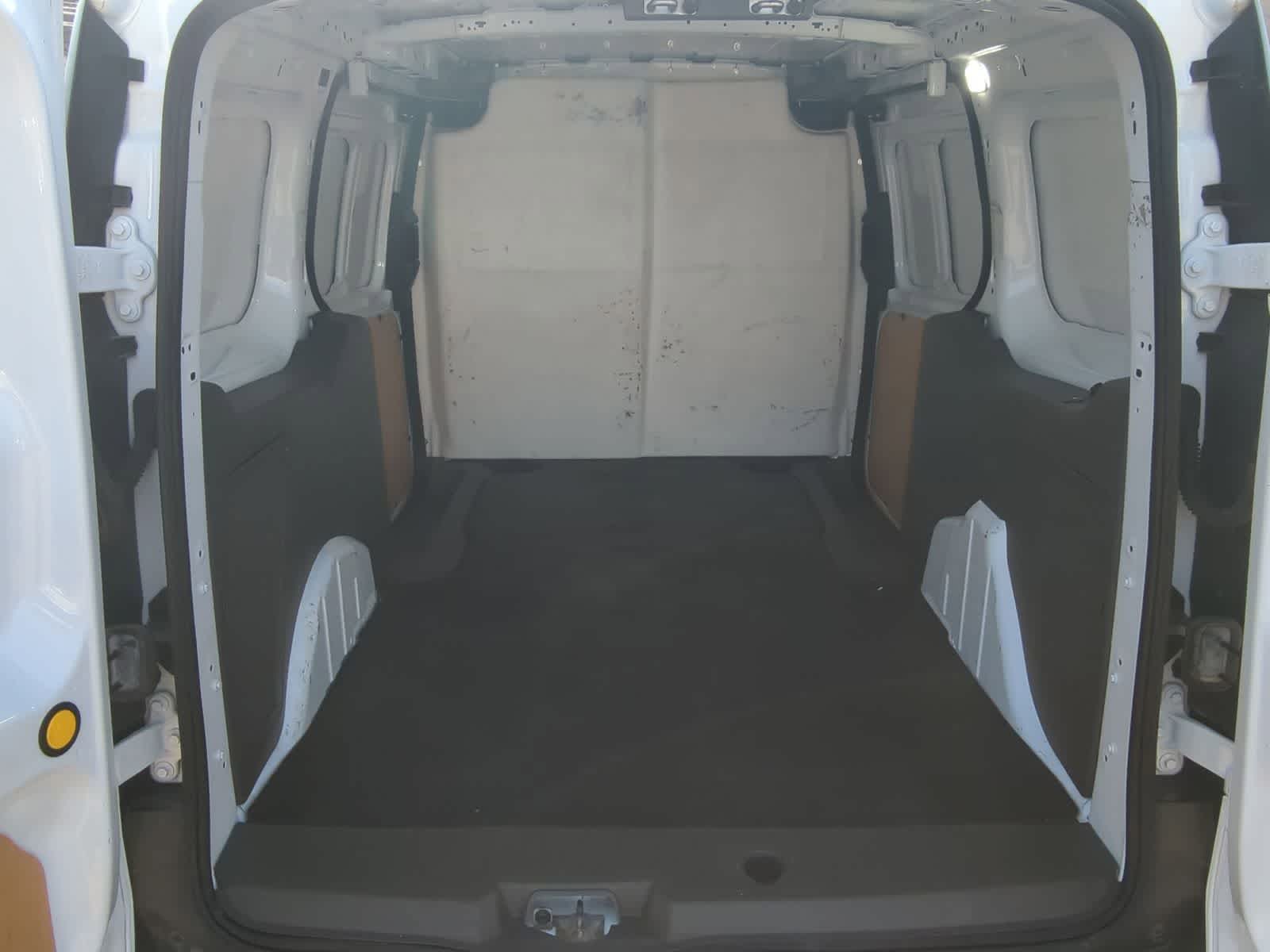 Thumbnail: 2022 Ford Transit Series - 33