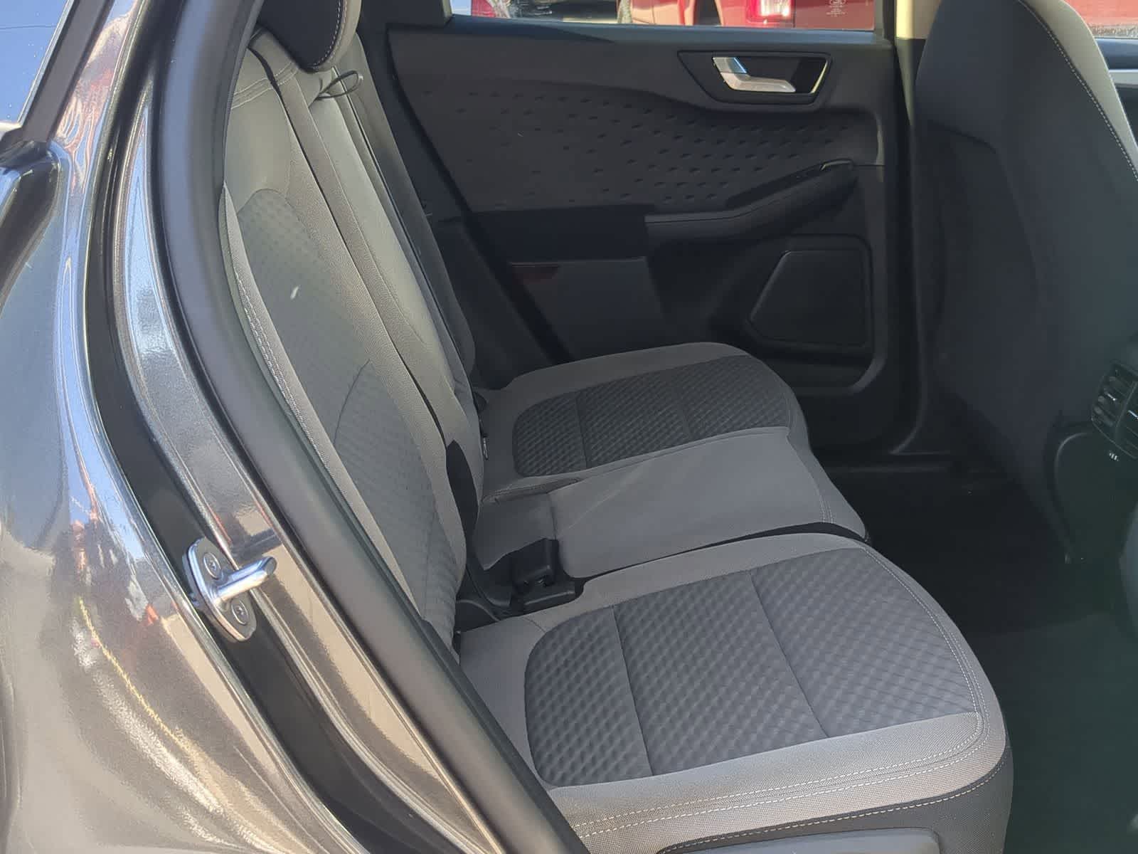 Thumbnail: 2020 Ford Escape - 22