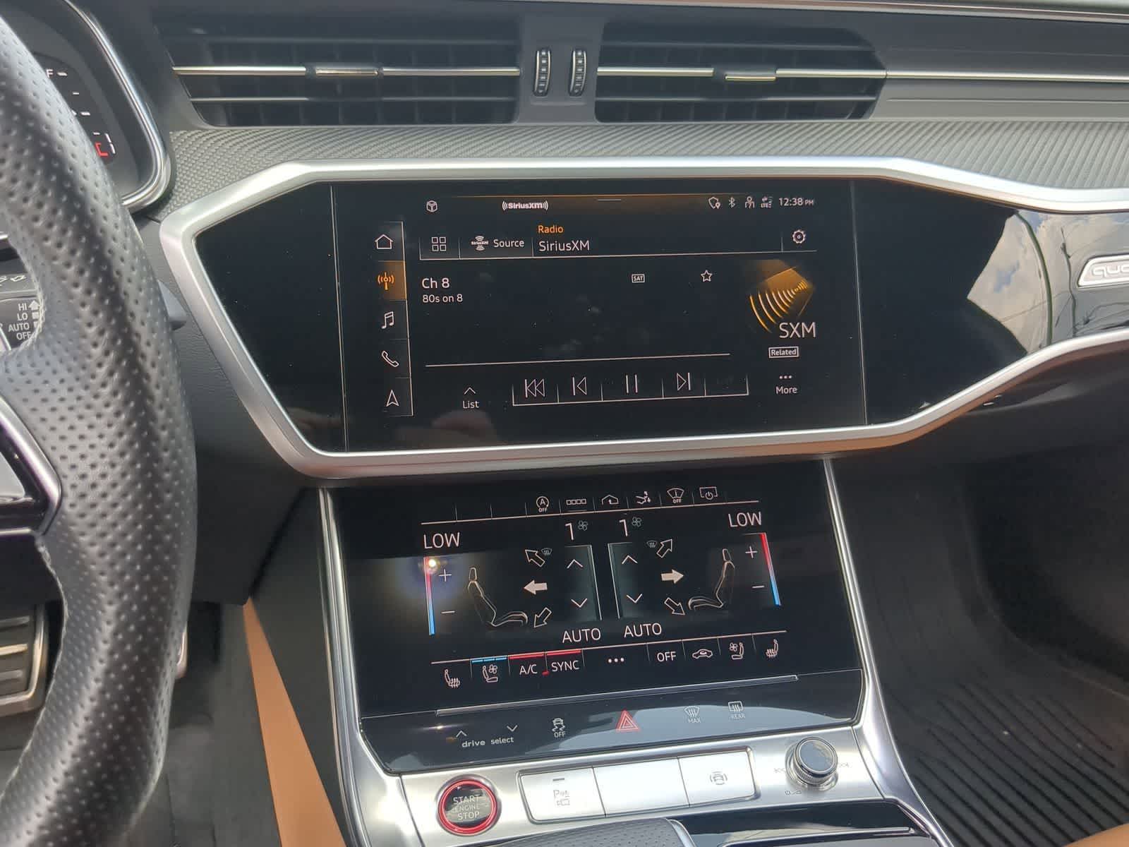 Thumbnail: 2022 Audi RS 7 - 34
