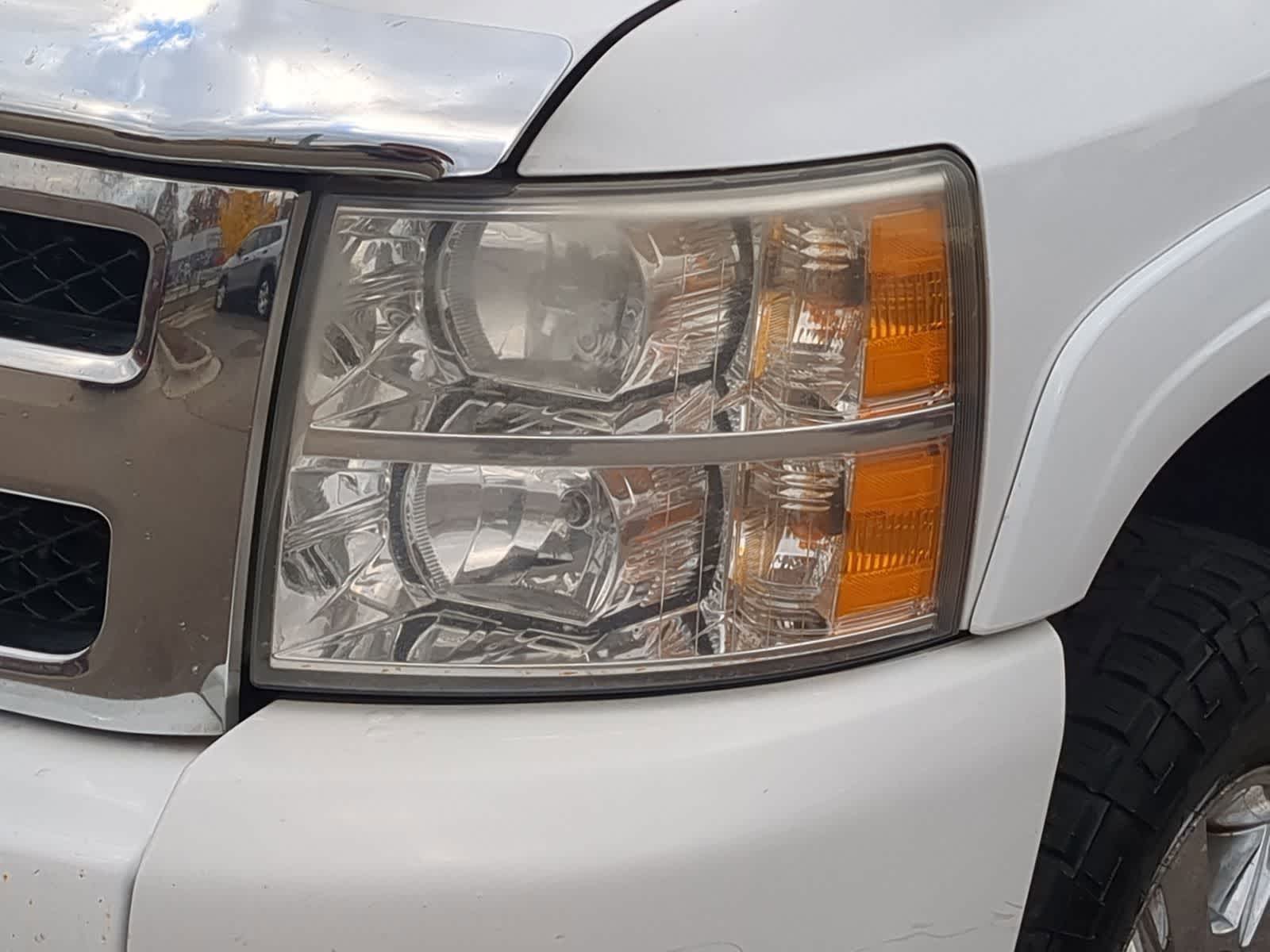 Thumbnail: 2009 Chevrolet Silverado 1500 - 13