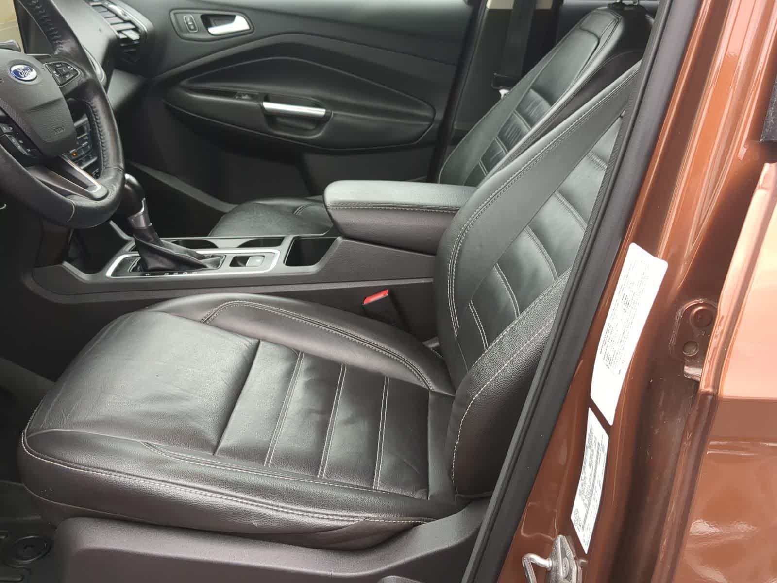 Thumbnail: 2017 Ford Escape - 21