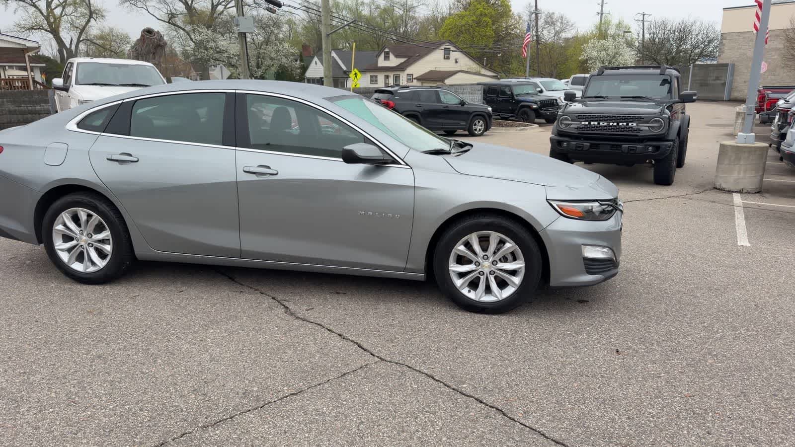 Thumbnail: 2023 Chevrolet Malibu - 11