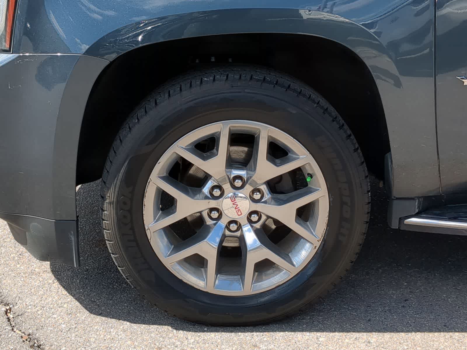 Thumbnail: 2019 GMC Yukon - 19